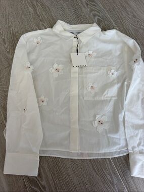 Zara White Floral Appliqué Button-Down Shirt